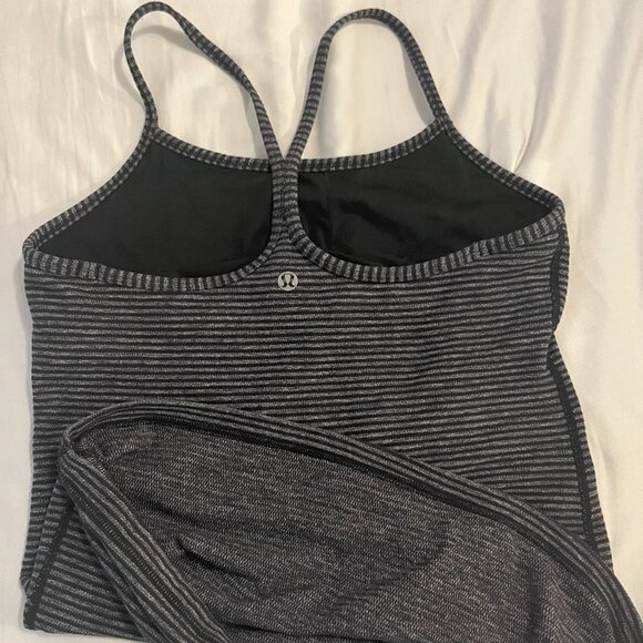 Lululemon Women's Exercise Tank Top, Size 6, Blue and Gray - Picture 10 of 11